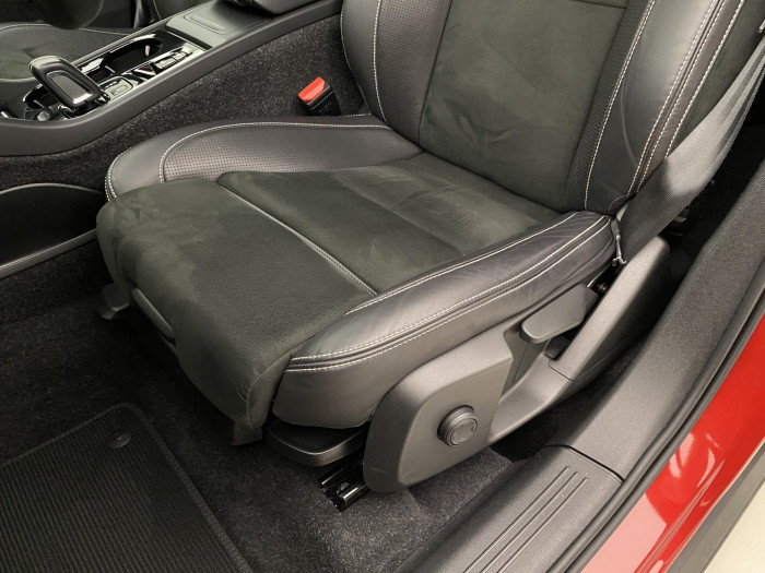 Volvo XC40 T4 AWD R-DESIGN AUT