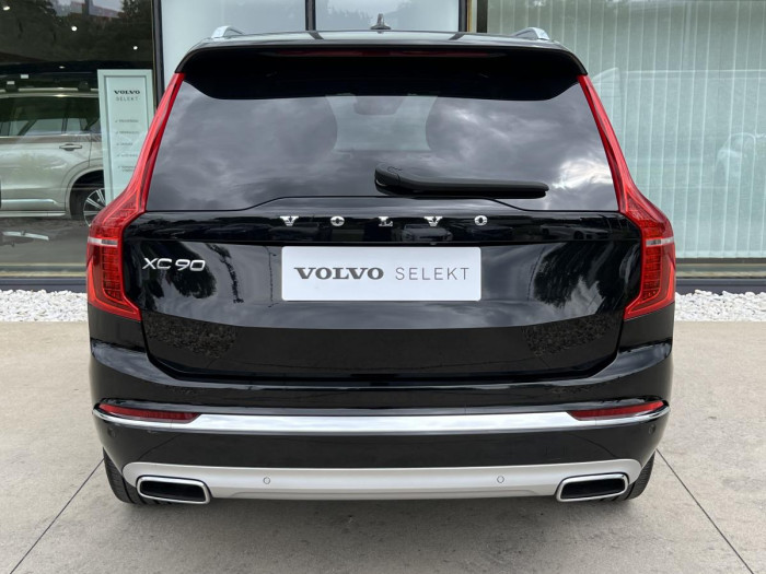 Volvo XC90 T8 AWD INSCRIPTION 7MÍSTNÁ Aut