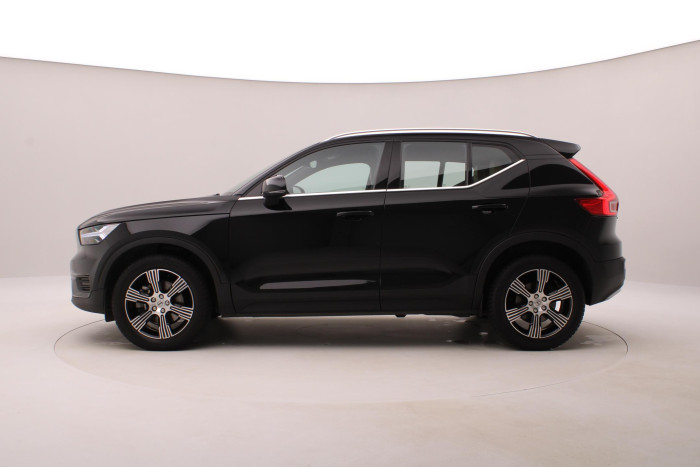 Volvo XC40 B4 AWD INSCRIPTION AUT CZ