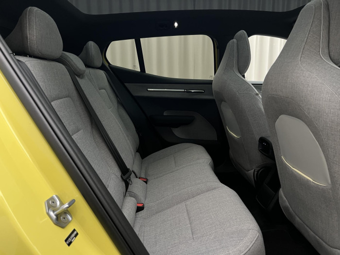 Volvo EX30 SINGLE MOTOR ULTRA AUT 1.maj.