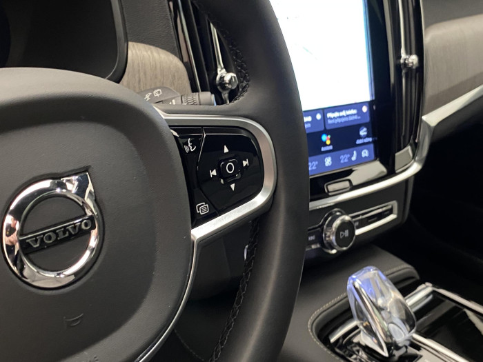 Volvo V90 T6 AWD DARK PLUS AUT