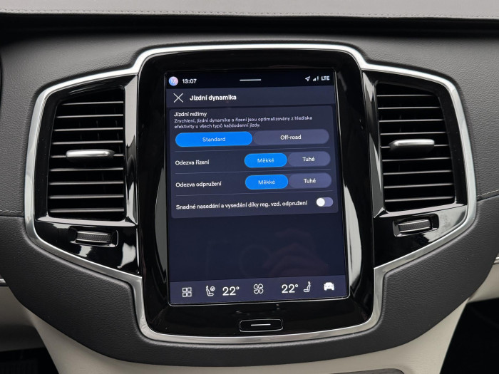 Volvo XC90 B6 AWD PLUS DARK CZ 1.maj