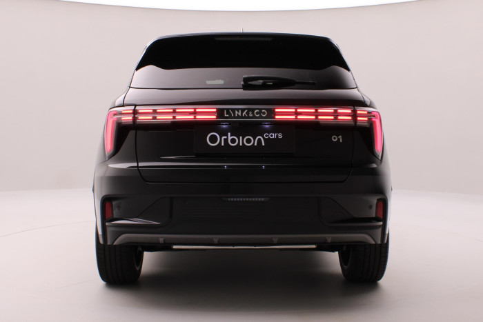 Lynk & Co 01 MORE PHEV