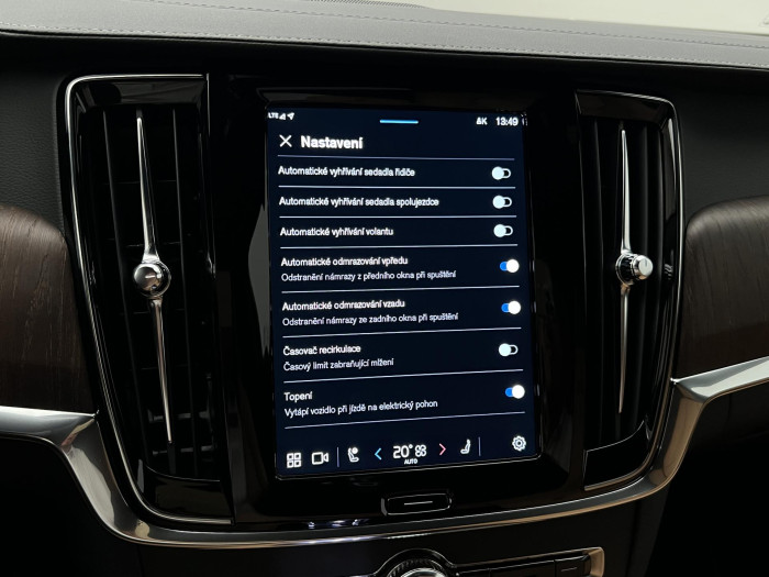 Volvo V90 T6 AWD RECHARGE PLUS DARK AUT