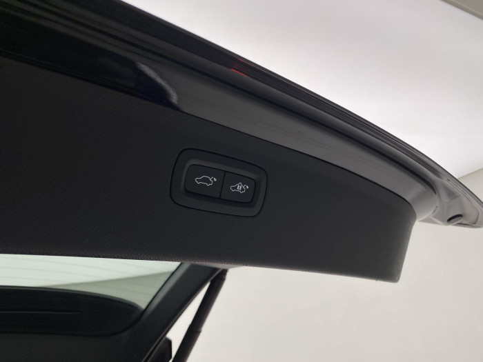 Volvo XC90 D5 AWD INSCRIPTION REZERVACE 2.0 d