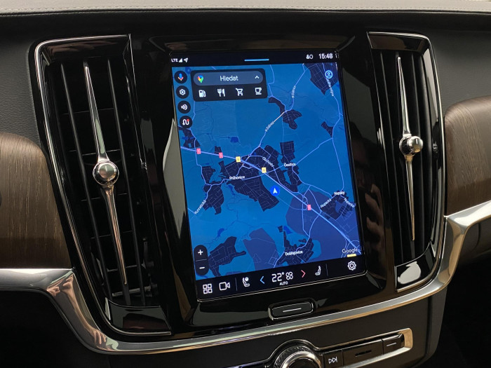 Volvo V90 CC B4 AWD ULTIMATE AUT CZ 2.0 CC CC