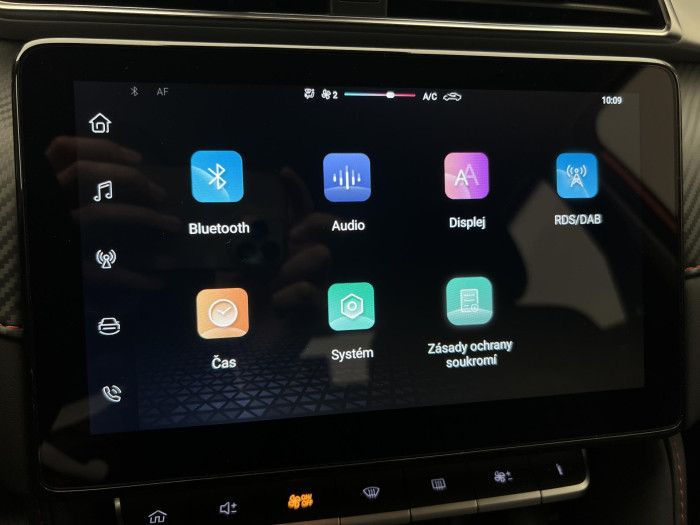 MG ZS 1.5 ESSENTIAL PLUS CZ 1.maj.