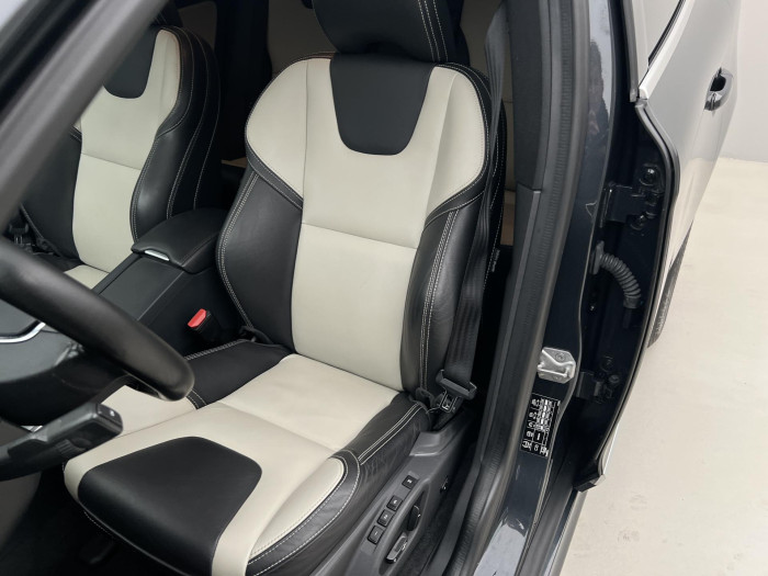 Volvo XC60 D4 AWD MOMENTUM AUT 2.4 d Momentum