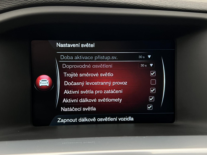 Volvo V60 D4 MOMENTUM REZERVACE 2.0 d Momentum