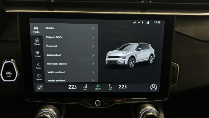 Lynk & Co 01 PHEV DCT AUT 1.maj. REZERVACE