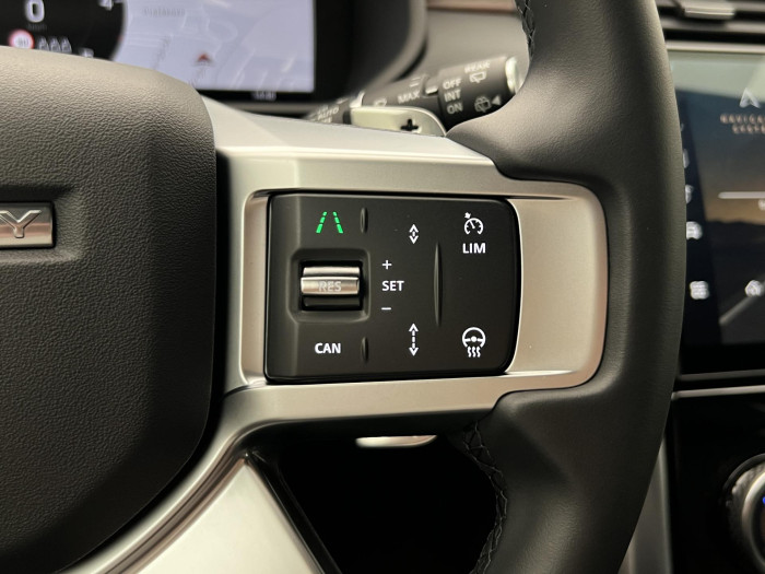 Land Rover Discovery D250 DYNAMIC SE AWD AUT CZ 3.0 d Dynamic SE