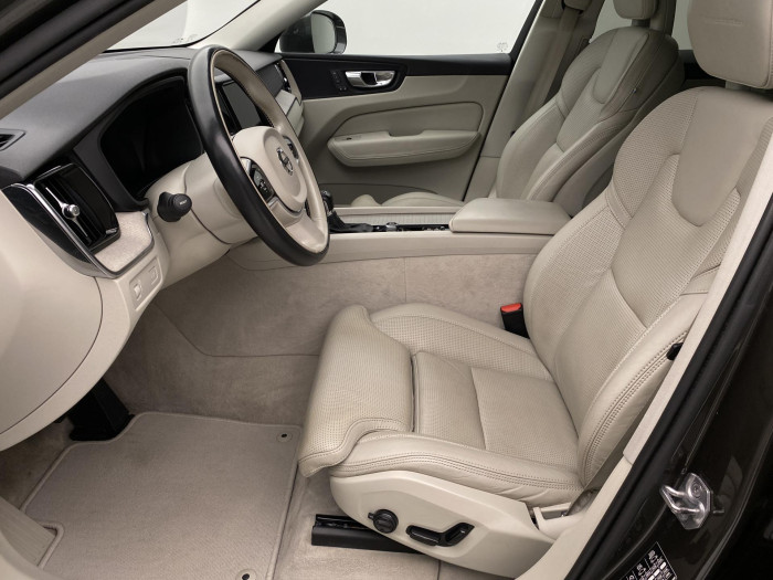 Volvo XC60 D4 AWD INSCRIPTION AUT 2.0 d