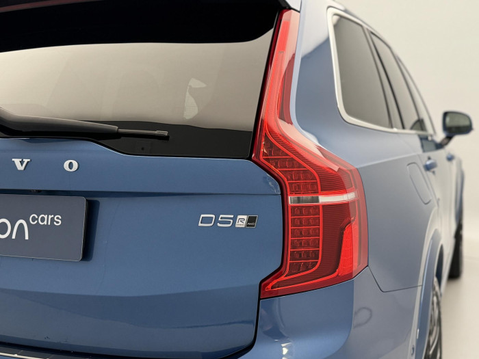 Volvo XC90 D5 AWD R-DESIGN AUT CZ 2.0 d