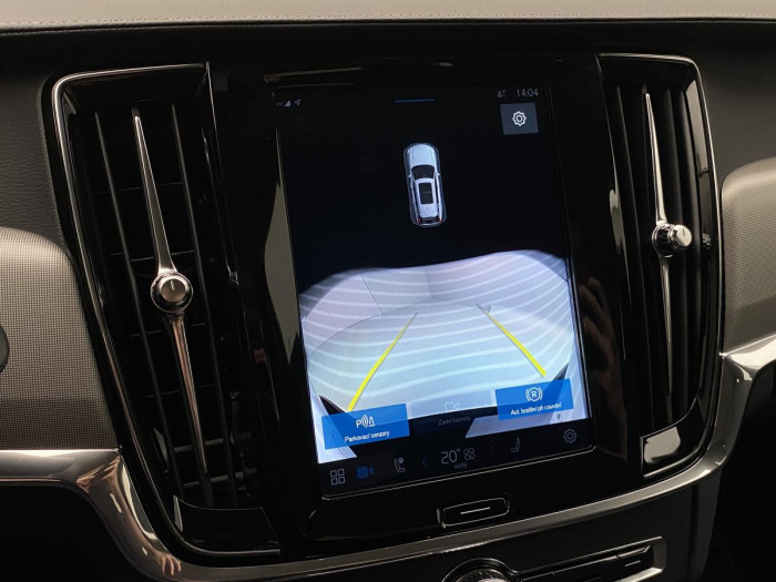 Volvo V90 CC B4 AWD PLUS AUT REZERVACE 2.0 CC CC Plus