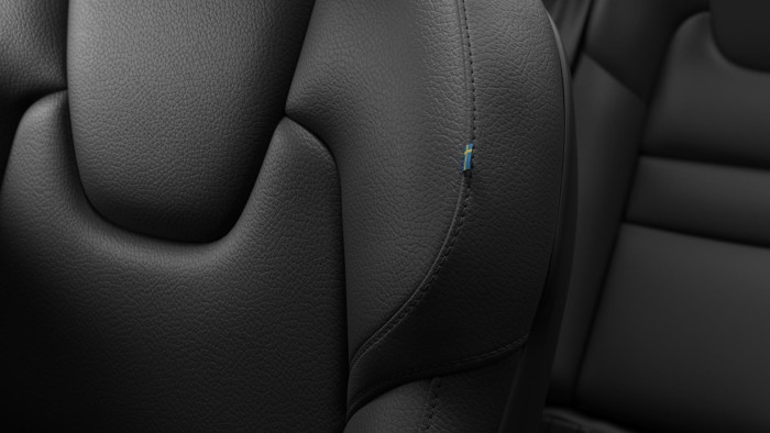 Volvo V60 T6 AWD Plug-in DARK PLUS