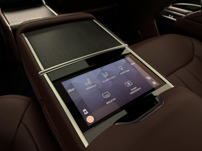 Land Rover Range Rover P530 AUTOBIOGRAPHY REZERVACE