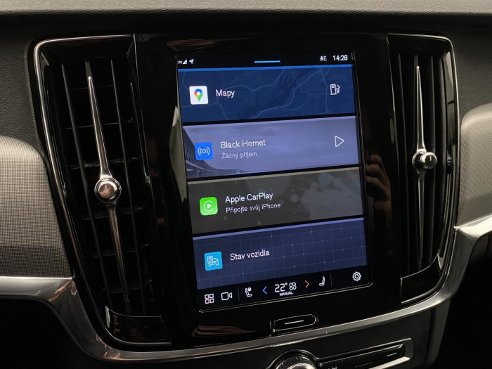 Volvo V90 B4 PLUS DARK AUT REZERVACE 2.0 Plus