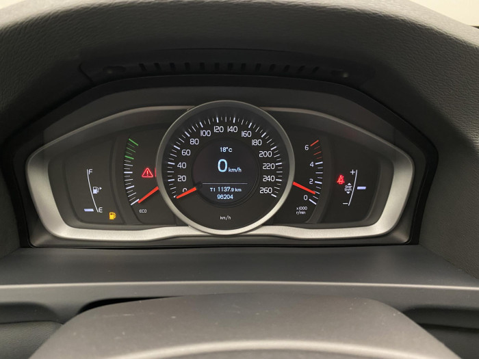 Volvo V60 D3 MOMENTUM CZ 2.0 d Momentum