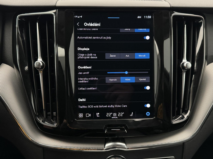 Volvo XC60 B4 AWD PLUS DARK AUT 1. maj
