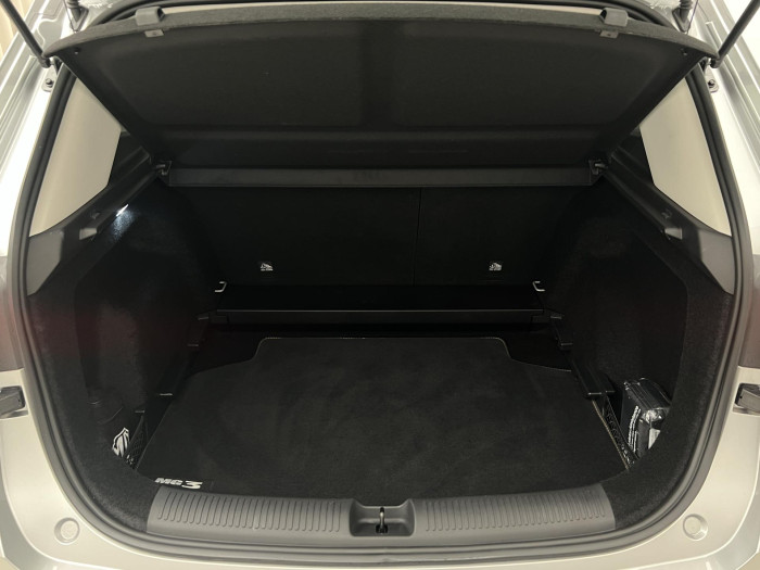 MG ZS 1.5 EXCLUSIVE HYBRID+ AUT CZ 1.5 Exclusive