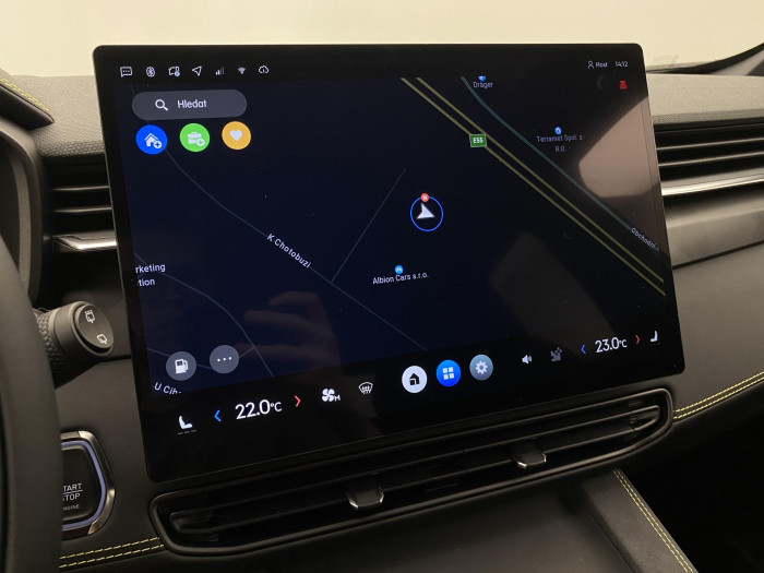 Lynk & Co 01 01 CORE PHEV