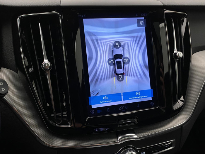 Volvo XC60 T6 AWD PLUS RECHARGE AUT 1.maj