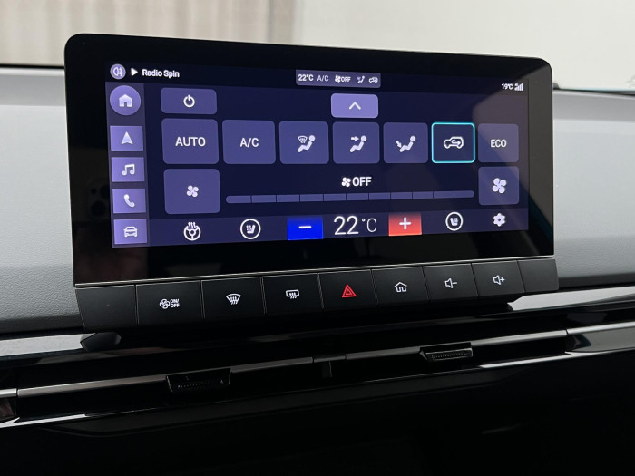 MG MG4 EV EXCLUSIVE 64 kWh CZ 1.maj. Exclusive