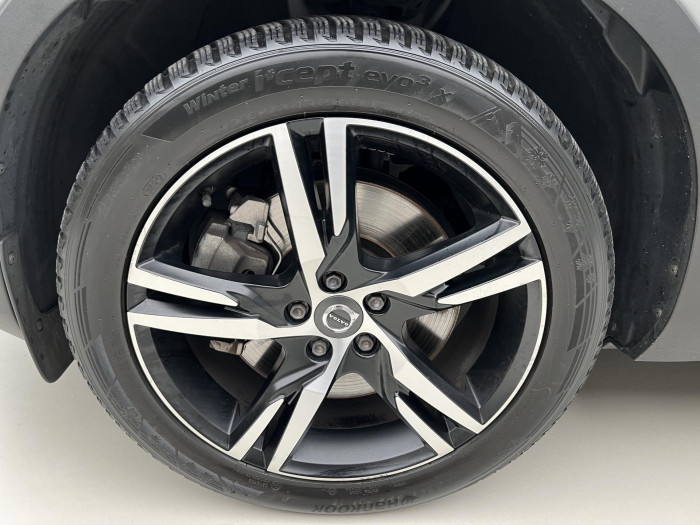 Volvo XC40 T5 RECHARGE R-DESIGN AUT