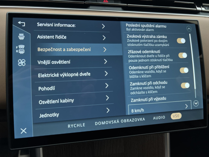 Land Rover Range Rover D350 AUTOBIOGRAPHY REZERVACE 3.0 d