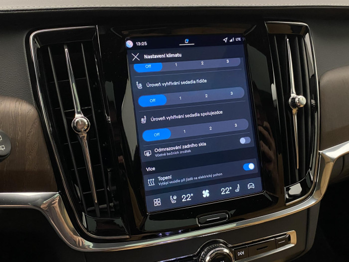 Volvo V90 T8 AWD Plug-in BRIGHT ULTRA