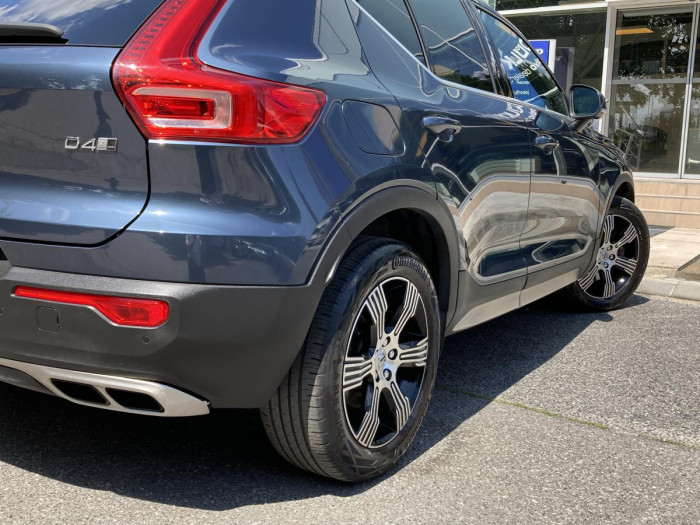 Volvo XC40 D4 AWD INSCRIPTION REZERVACE 2.0 d