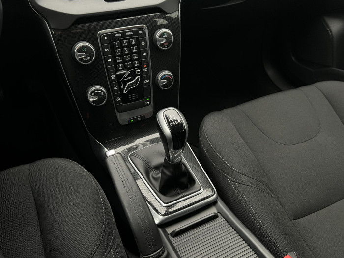 Volvo V40 D2 KINETIC 2.0 d