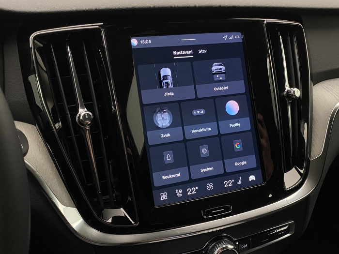 Volvo V60 B4 AUT DARK PLUS