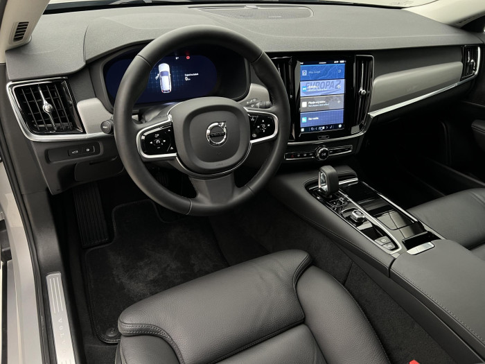 Volvo V90 T6 AWD RECHARGE PLUS DARK AUT