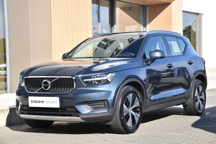 Volvo XC40 B4 AWD MOMENTUM PRO AUT 1.maj. 2.0 Momentum