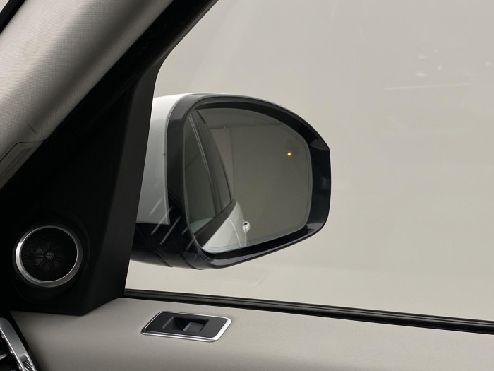 Land Rover Range Rover 5.0 S/C V8 VOGUE REZERVACE 5.0 V8