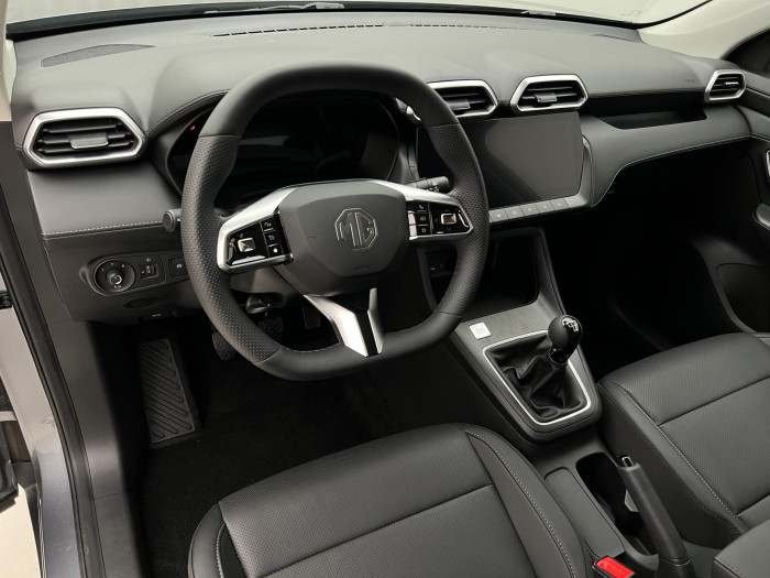 MG ZS ICE ELEGANCE 1.5 MAN 1.5 Elegance