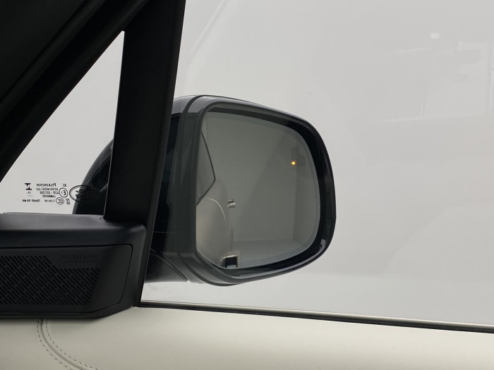 Land Rover Range Rover D350 AUTOBIOGRAPHY LWB 3.0 d