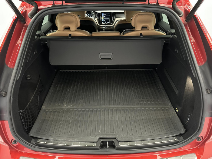 Volvo XC60 D4 AWD INSCRIPTION CZ 2.0 d