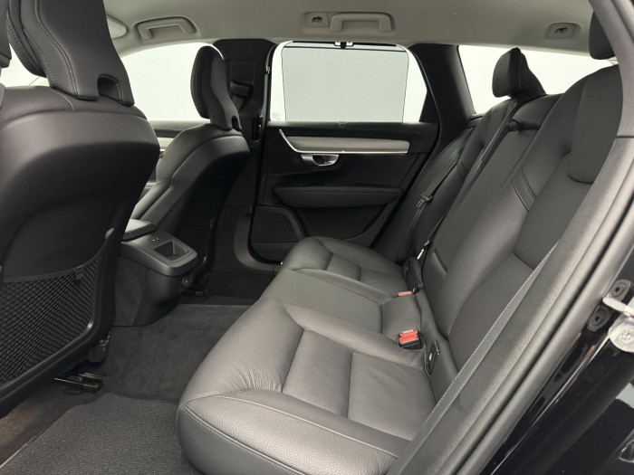 Volvo V90 CC B4 AWD PLUS BRIGHT AUT CZ