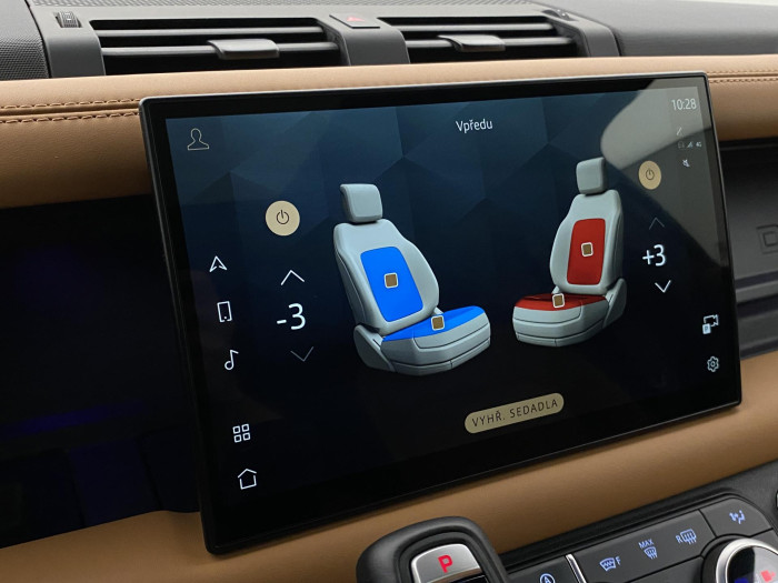 Land Rover Defender D300 HSE AUT AWD REZERVACE 3.0 d