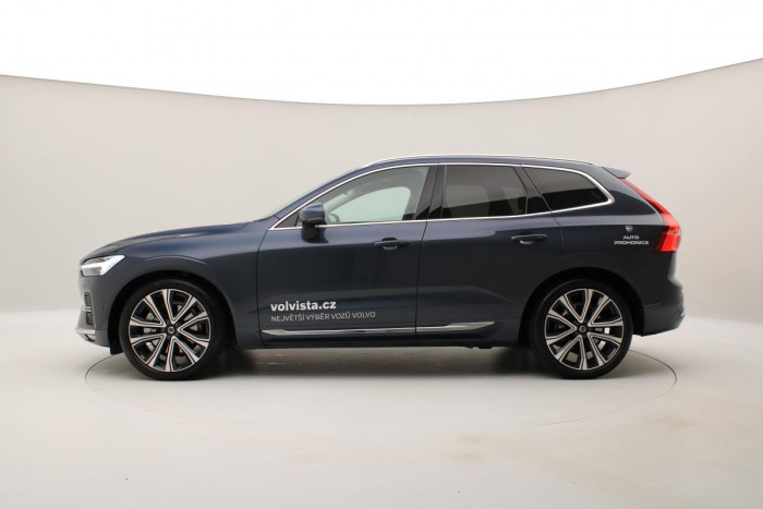 Volvo XC60 B5 AWD ULTIMATE AUT REZERVACE