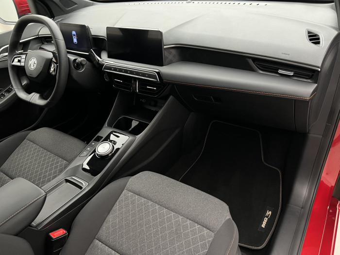 MG MG3 1.5 EMOTION Hybrid+ AUT CZ