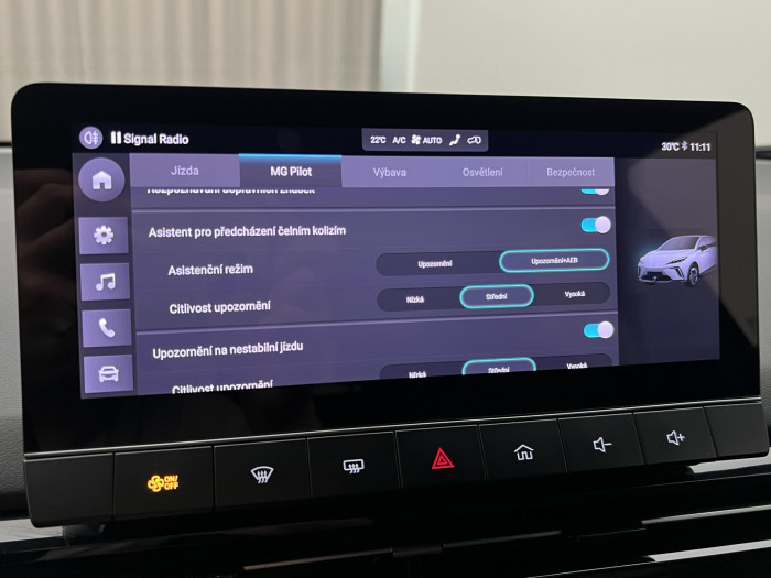 MG MG4 ELEGANCE 64kWh AUT Elegance