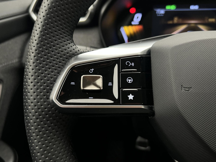 MG ZS 1.5 EMOTION HYBRID+ AUT CZ