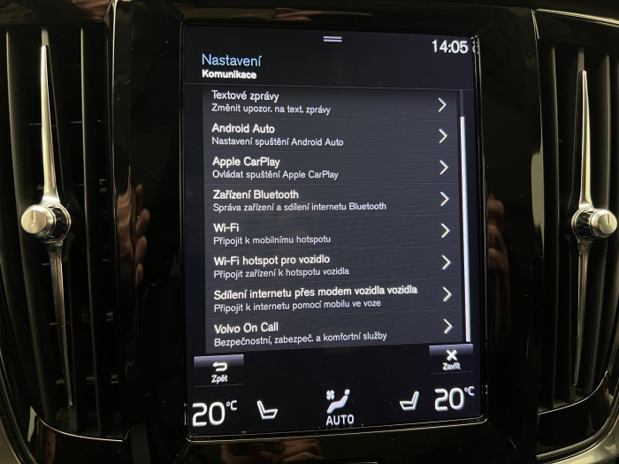 Volvo V90 CC D5 AWD PRO AUT CZ 2.0 d CC CC