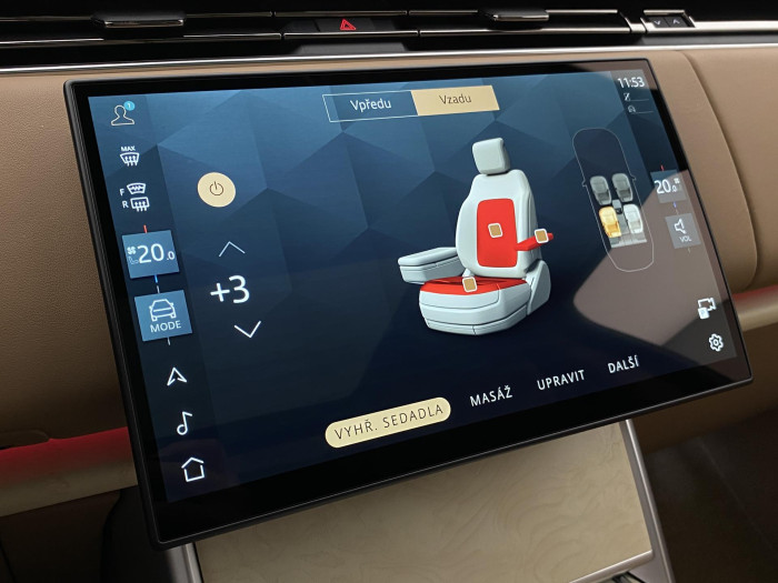 Land Rover Range Rover SV P615 SWB