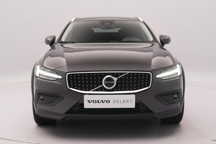 Volvo V60 CC B5 AWD PLUS