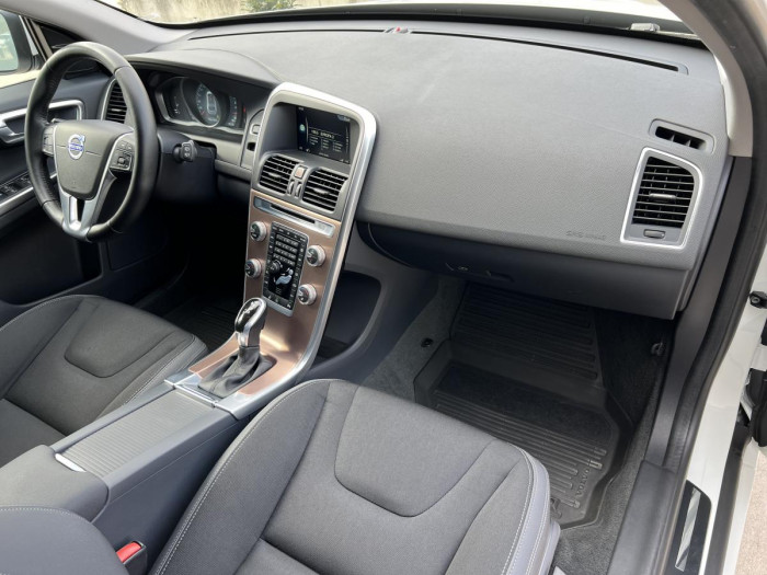 Volvo XC60 D4 MOMENTUM Aut 2.0 d Momentum