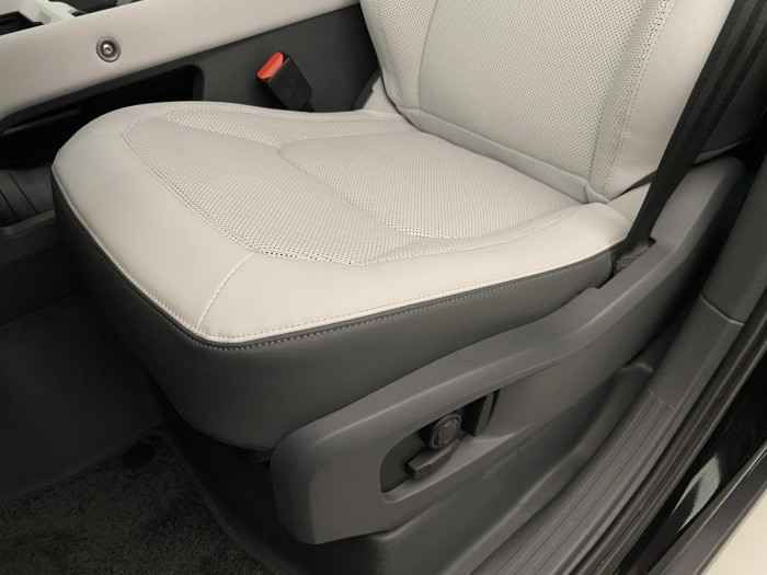 Land Rover Defender 110 D250 X-DYNAMIC SE AWD AUT 3.0 d Dynamic SE